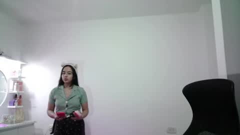 AINE online show from November 11, 2:29 am