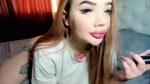 Aira online show from February 5, 3:02 am