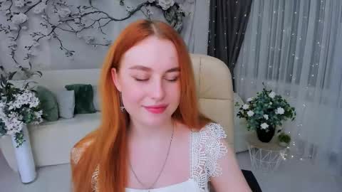 Louise online show from November 16, 4:07 pm