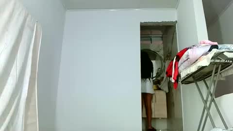 aisha koswell3 online show from February 20, 5:47 pm