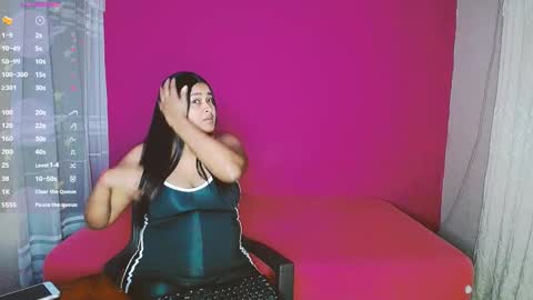 aisha_stacey0410 online show from February 23, 2:56 am