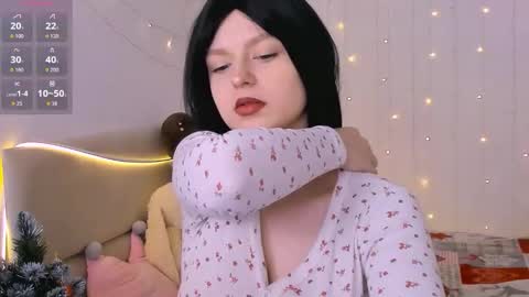 Aisha online show from January 19, 9:38 am