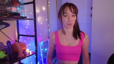 Aisha Lee online show from October 9, 6:28 am