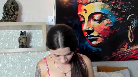 little aitana  online show from February 4, 4:04 am