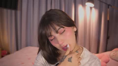 Aitana Jhons online show from June 26, 10:16 am