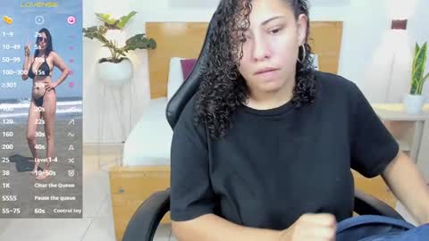 Aixa Burgos online show from December 28, 12:03 pm