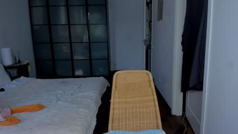 aiyoko77 online show from February 23, 1:45 pm