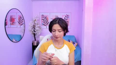 Azaka  online show from February 1, 12:16 pm