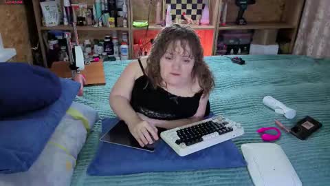 Natalie online show from November 10, 6:30 am