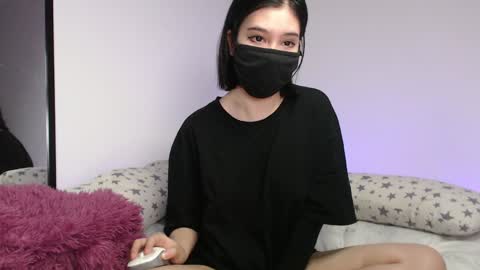 Amilia online show from December 9, 6:02 am