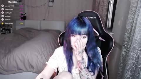 akirahartyx online show from March 21, 4:12 pm