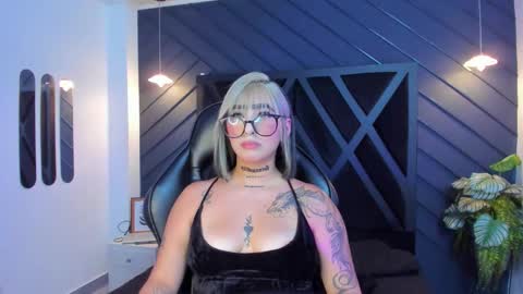 ALAHIA online show from September 10, 11:43 am