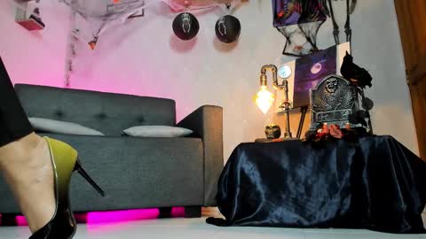 Alaia online show from October 9, 10:25 pm