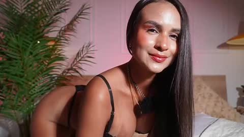 Alana online show from March 18, 3:44 am