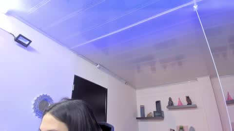 Maeve  online show from December 26, 10:48 am