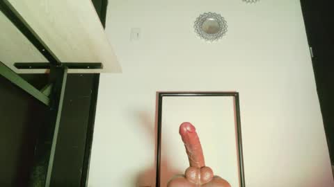 Maeve  online show from April 5, 10:47 am