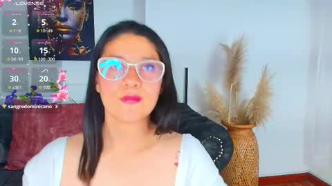 Alana  online show from September 18, 8:51 pm