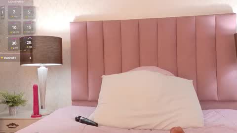 alana online show from March 3, 8:15 pm