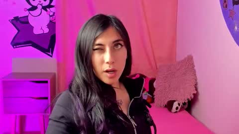 ALANA Please follow me  online show from October 19, 4:14 am