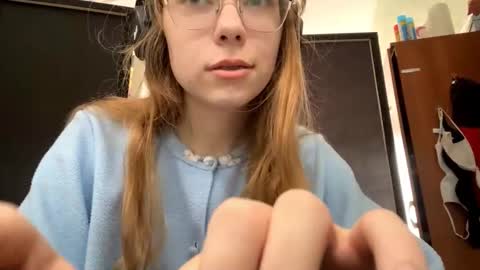 Stella online show from September 14, 10:13 am