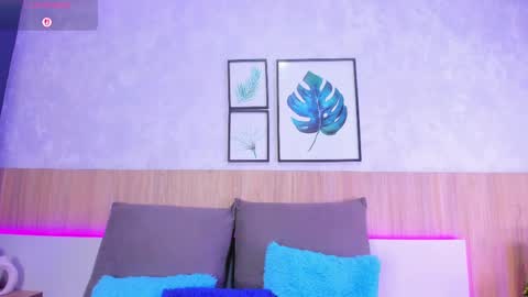 Alanna  online show from October 4, 3:23 am