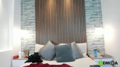 alannavidal online show from February 5, 3:13 am