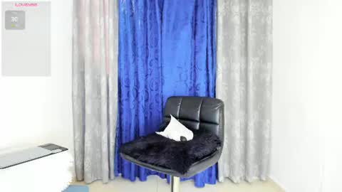 ALANNIS online show from June 23, 5:55 pm