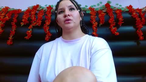 AlaSmith  online show from January 26, 11:39 am