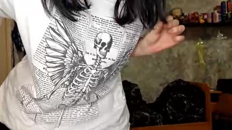 Im Katrina online show from November 7, 4:56 pm