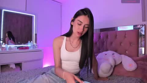alejandraaa_ online show from September 25, 3:16 am
