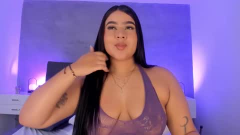 Alejandra online show from December 22, 2:20 pm