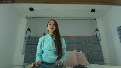 aleka_williams_ online show from October 12, 10:45 pm