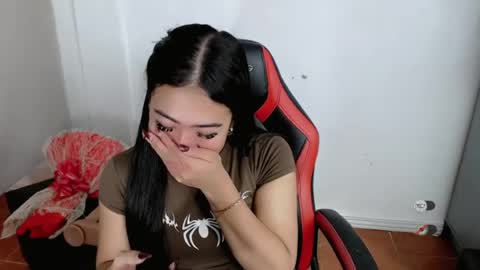 alesha_vibe_me online show from July 3, 5:41 pm