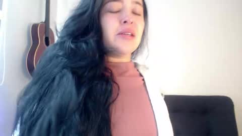 Aleska online show from October 7, 3:05 pm