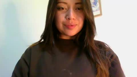 QUEEN OFF MILk  IM BACK  15 NOV online show from February 22, 10:43 pm