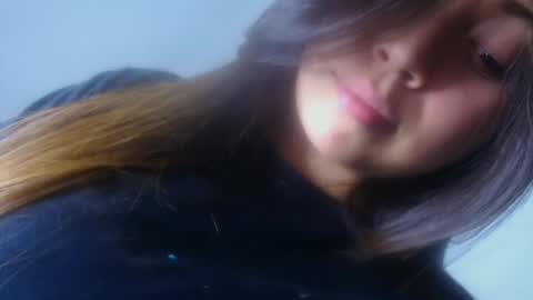 QUEEN OFF MILk  IM BACK  15 NOV online show from September 30, 12:49 am