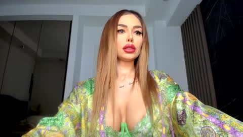 Alessa online show from February 2, 2:27 am