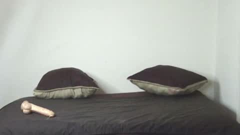 Allesiaboobs online show from February 18, 11:15 pm