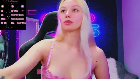 alessiacroft online show from March 17, 5:11 am