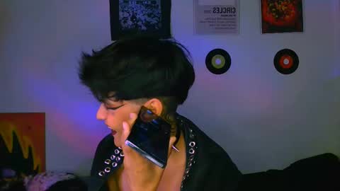 Alex online show from November 22, 1:19 am