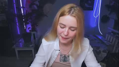 alexa_pirs online show from October 7, 9:30 pm