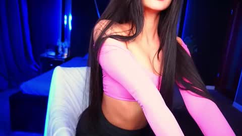 alexagreyyy online show from September 19, 11:59 pm