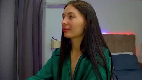 AlexandraBloom online show from October 9, 6:34 pm