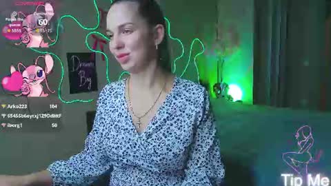 alexandracandy online show from July 28, 6:20 pm