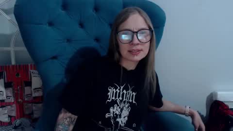 Alexandra online show from February 20, 8:03 pm