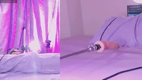 Alexia Rouse online show from December 10, 11:43 am