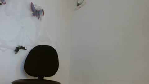 AlexiaCarson online show from October 27, 8:14 pm