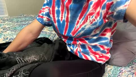 Alexis online show from December 4, 10:30 pm