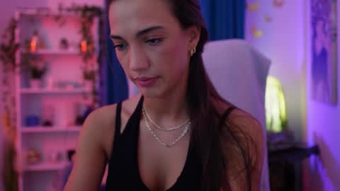 Alexis online show from February 22, 7:15 pm