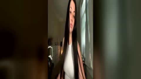 alexislove8 online show from June 25, 5:58 pm